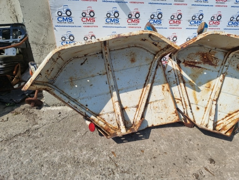 Ford 5000, 6000, 7000 Mudguard Pair As Pictures, 82008463, 82008463 - Aripă: Foto 2 Ford 5000, 6000, 7000 Mudguard Pair As Pictures, 82008463, 82008463 - Aripă: Foto 2