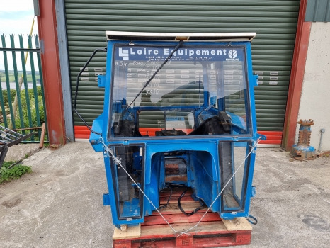 Ford 5610, 5110, 6410, 6610, 6710, 7410, 7610 Complete Lp Cab N54 - Cabină: Foto 4 Ford 5610, 5110, 6410, 6610, 6710, 7410, 7610 Complete Lp Cab N54 - Cabină: Foto 4