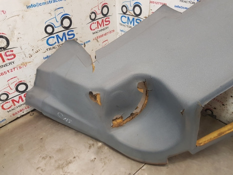 Ford 6640, 7840, 7740, 5640, 8240, 8340 Cab Interior Mat Panel 82002585 - Cabină și interior: Foto 2 Ford 6640, 7840, 7740, 5640, 8240, 8340 Cab Interior Mat Panel 82002585 - Cabină și interior: Foto 2