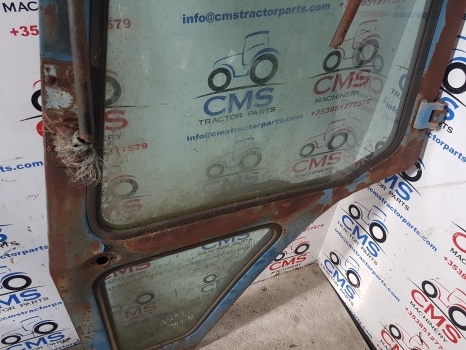 Ford 7710, 7700 Tw10, Tw20 Q Cab Door Left Assembly D8nn9420125bb, D8nn9420125bc - Uşă și piese pentru Tractor agricol: Foto 4 Ford 7710, 7700 Tw10, Tw20 Q Cab Door Left Assembly D8nn9420125bb, D8nn9420125bc - Uşă și piese pentru Tractor agricol: Foto 4