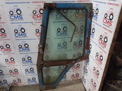 Ford 7710, 7700 Tw10, Tw20 Q Cab Door Left Assembly D8nn9420125bb, D8nn9420125bc - Uşă și piese pentru Tractor agricol: Foto 1 Ford 7710, 7700 Tw10, Tw20 Q Cab Door Left Assembly D8nn9420125bb, D8nn9420125bc - Uşă și piese pentru Tractor agricol: Foto 1
