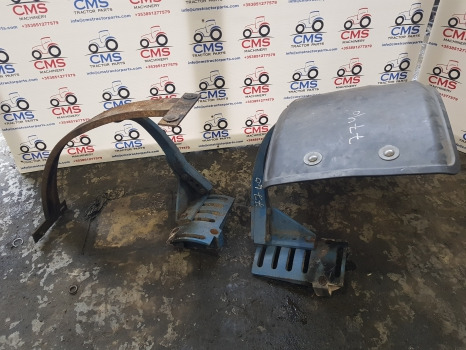 Ford 7740, 5640, 6640 Front Mudguard Bracket Kit E9nn16224aa11b, E9nn16225aa11b - Aripă: Foto 3 Ford 7740, 5640, 6640 Front Mudguard Bracket Kit E9nn16224aa11b, E9nn16225aa11b - Aripă: Foto 3