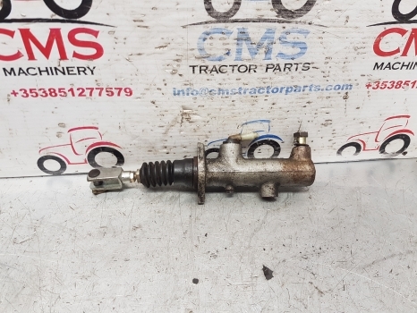 Ford Fiat Case New Holland Tm140 Brake Master Cylinder 82018664, 84558759 - Cilindru frână pentru Tractor agricol: Foto 1 Ford Fiat Case New Holland Tm140 Brake Master Cylinder 82018664, 84558759 - Cilindru frână pentru Tractor agricol: Foto 1