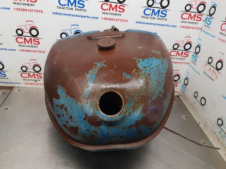Ford Fordson Major Fuel Tank Original E1addn9002b - Rezervor combustibil: Foto 1 Ford Fordson Major Fuel Tank Original E1addn9002b - Rezervor combustibil: Foto 1