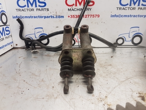 Ford New Holland 40, Ts, Ts6000 Series Brake Master Cylinder 81869963, 81866911 - Cilindru frână pentru Tractor agricol: Foto 3 Ford New Holland 40, Ts, Ts6000 Series Brake Master Cylinder 81869963, 81866911 - Cilindru frână pentru Tractor agricol: Foto 3