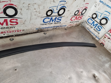 Ford Sq Cab, 10, Tw, 30 Cab Mudguard Seal E4nn16r322ab, E4nn16r322ac - Aripă: Foto 4 Ford Sq Cab, 10, Tw, 30 Cab Mudguard Seal E4nn16r322ab, E4nn16r322ac - Aripă: Foto 4
