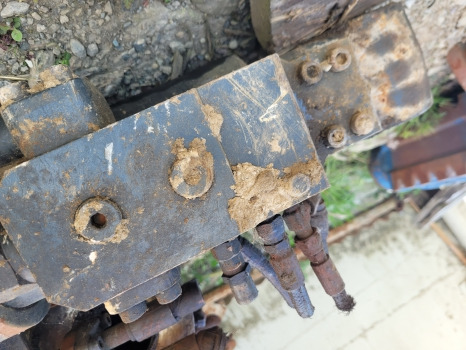 Hyundai Hx220lc Boom Lift Ram Check, Safety Lock Valve 31q6-55012gg - Hidraulică pentru Excavator: Foto 3 Hyundai Hx220lc Boom Lift Ram Check, Safety Lock Valve 31q6-55012gg - Hidraulică pentru Excavator: Foto 3