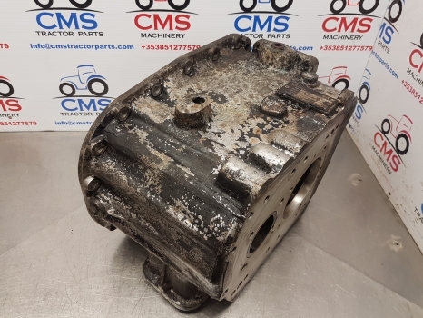 Jcb 1135, 2125, 2135, 3220 Transmission Housing 8875472, 454/85001, 454/85200 - Cutie de viteze și piese pentru Tractor agricol: Foto 2 Jcb 1135, 2125, 2135, 3220 Transmission Housing 8875472, 454/85001, 454/85200 - Cutie de viteze și piese pentru Tractor agricol: Foto 2