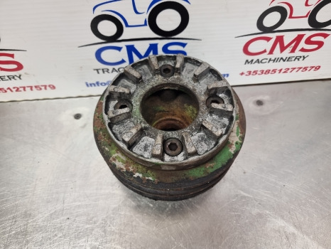 John Deere 1950, 2040, 2140, Crankshaft Pulley R70443 - Întinzător curea pentru Tractor agricol: Foto 5 John Deere 1950, 2040, 2140, Crankshaft Pulley R70443 - Întinzător curea pentru Tractor agricol: Foto 5