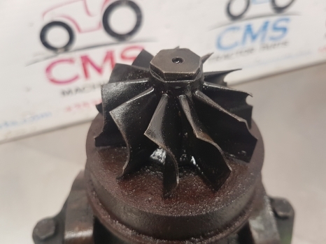 John Deere 2030, 2130, 3150, 3340, 3640 Turbocharger For Parts Only Ar68989 - Turbocompresor pentru Tractor agricol: Foto 2 John Deere 2030, 2130, 3150, 3340, 3640 Turbocharger For Parts Only Ar68989 - Turbocompresor pentru Tractor agricol: Foto 2
