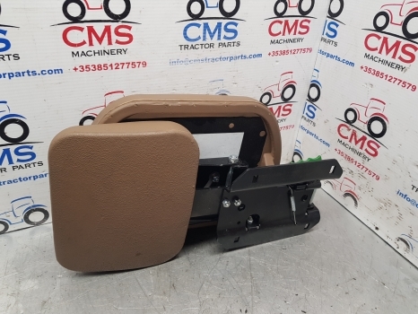 John Deere 6000 Series, 6100, 6200, 6320, 6610 Passenger Seat Al114321 - Scaun pentru Tractor agricol: Foto 5 John Deere 6000 Series, 6100, 6200, 6320, 6610 Passenger Seat Al114321 - Scaun pentru Tractor agricol: Foto 5