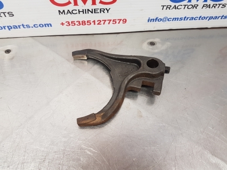 John Deere 6100, 6200, 6300, 6400, 6600, 6506 Transmission Fork L77169 - Transmisie: Foto 1 John Deere 6100, 6200, 6300, 6400, 6600, 6506 Transmission Fork L77169 - Transmisie: Foto 1