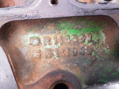John Deere 6200, 6100, 6300, 6400 Cylinder Head Se501585, R112746615 - Chiulasă pentru Utilaje agricole: Foto 2 John Deere 6200, 6100, 6300, 6400 Cylinder Head Se501585, R112746615 - Chiulasă pentru Utilaje agricole: Foto 2