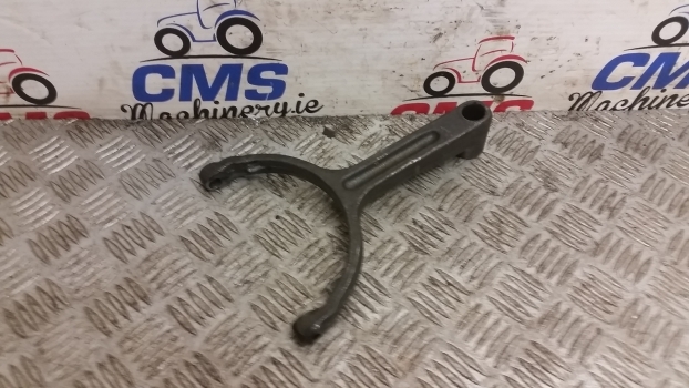 Landini Mythos Series Mythos 115 Transmission Selector Fork 3555798m1 - Transmisie pentru Tractor agricol: Foto 1 Landini Mythos Series Mythos 115 Transmission Selector Fork 3555798m1 - Transmisie pentru Tractor agricol: Foto 1