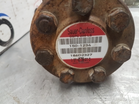 Manitou Mrt2540 Sayer Danfoss Steering Orbital Valve 487588, 150-1234, Ospc200ls - Servodirecţie pentru Stivuitor telescopic: Foto 5 Manitou Mrt2540 Sayer Danfoss Steering Orbital Valve 487588, 150-1234, Ospc200ls - Servodirecţie pentru Stivuitor telescopic: Foto 5