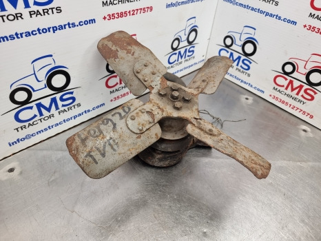 Massey Ferguson 20 Tvo Water Pump Assy With Fan - Pompă de lichid de răcire pentru Tractor agricol: Foto 2 Massey Ferguson 20 Tvo Water Pump Assy With Fan - Pompă de lichid de răcire pentru Tractor agricol: Foto 2