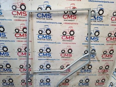 Massey Ferguson 4255, 4200, 4300 Series Cab Door Frame Lh Galvanized 3505181m91 - Uşă și piese: Foto 2 Massey Ferguson 4255, 4200, 4300 Series Cab Door Frame Lh Galvanized 3505181m91 - Uşă și piese: Foto 2