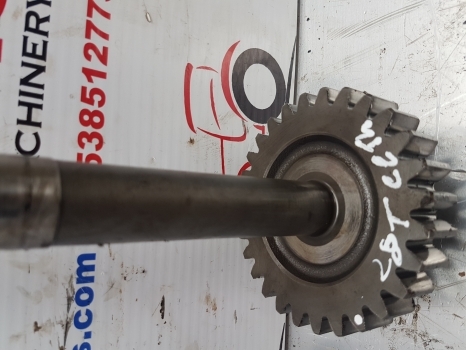 Massey Ferguson 50 Hx Transmission Shaft And Gear 28 Teeth - Transmisie pentru Buldoexcavator: Foto 4 Massey Ferguson 50 Hx Transmission Shaft And Gear 28 Teeth - Transmisie pentru Buldoexcavator: Foto 4
