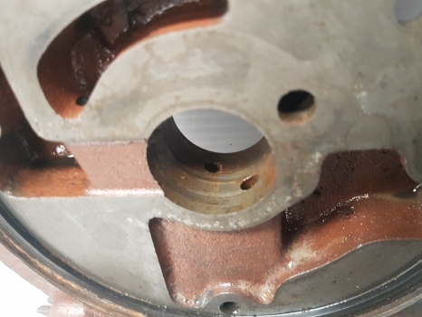 Massey Ferguson 50b Transmission Housing, Pump Housing Rcf7115b Mf - Transmisie pentru Tractor agricol: Foto 4 Massey Ferguson 50b Transmission Housing, Pump Housing Rcf7115b Mf - Transmisie pentru Tractor agricol: Foto 4