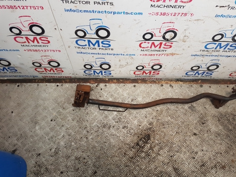 Massey Ferguson 5612, 5600, 6600, 7600 Series, Cab Door Handle Lhs 4353955m3 - Uşă și piese: Foto 3 Massey Ferguson 5612, 5600, 6600, 7600 Series, Cab Door Handle Lhs 4353955m3 - Uşă și piese: Foto 3