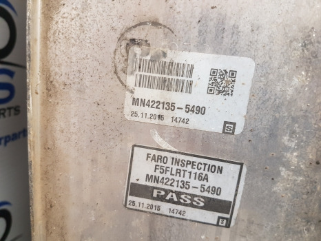 Massey Ferguson 5612, 5600 Series, Engine Water Cooler And Air Cooler 4375665m1 - Radiator: Foto 4 Massey Ferguson 5612, 5600 Series, Engine Water Cooler And Air Cooler 4375665m1 - Radiator: Foto 4