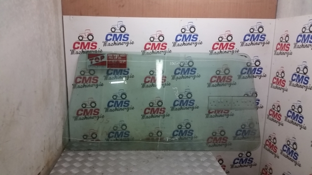 Massey Ferguson 565 Cab Glass Tg1056t Tg1056 Tg.1056t Tg.1056 - Fereastră și piese pentru Tractor agricol: Foto 1 Massey Ferguson 565 Cab Glass Tg1056t Tg1056 Tg.1056t Tg.1056 - Fereastră și piese pentru Tractor agricol: Foto 1