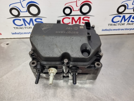 Massey Ferguson 5713, Valtra, Fendt , Def Filter Module V837074846, 837074846 - Injector: Foto 1 Massey Ferguson 5713, Valtra, Fendt , Def Filter Module V837074846, 837074846 - Injector: Foto 1