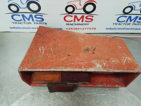 Massey Ferguson 575, 565, 590 Light Housing Left 1699013m4 - Lumină pentru Tractor agricol: Foto 2 Massey Ferguson 575, 565, 590 Light Housing Left 1699013m4 - Lumină pentru Tractor agricol: Foto 2