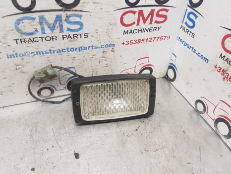 Massey Ferguson 6150, 6160 Roof Work Light 3713134m91 - Lumină: Foto 1 Massey Ferguson 6150, 6160 Roof Work Light 3713134m91 - Lumină: Foto 1