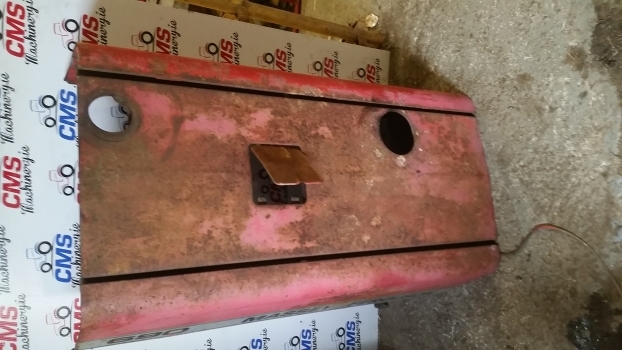 Massey Ferguson 690 Engine Hood Bonnet Assy 1680651m91, 1680650m91, 1680651m91 - Capotă pentru Tractor agricol: Foto 1 Massey Ferguson 690 Engine Hood Bonnet Assy 1680651m91, 1680650m91, 1680651m91 - Capotă pentru Tractor agricol: Foto 1