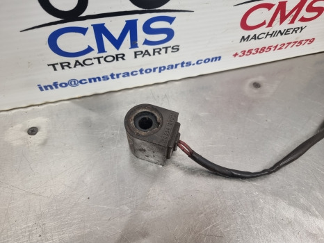 New Holand Tl100, Td5, Td4, Tl, L, Solenoid Valve 5164627, 30534 - Senzor: Foto 3 New Holand Tl100, Td5, Td4, Tl, L, Solenoid Valve 5164627, 30534 - Senzor: Foto 3