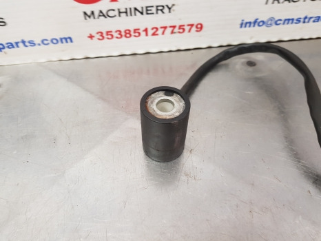 New Holand Tl100, Td5, Td4, Tl, L, Solenoid Valve 5164627 - Senzor: Foto 4 New Holand Tl100, Td5, Td4, Tl, L, Solenoid Valve 5164627 - Senzor: Foto 4