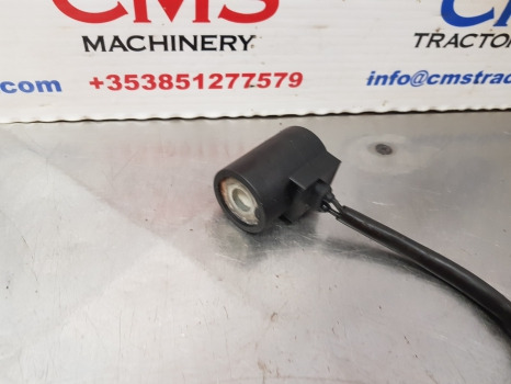 New Holand Tl100, Td5, Td4, Tl, L, Solenoid Valve 5164627 - Senzor: Foto 3 New Holand Tl100, Td5, Td4, Tl, L, Solenoid Valve 5164627 - Senzor: Foto 3