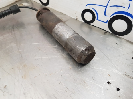 New Holland Case Mxu 115 T6, Tsa, T6000, T4, T5 Draft Sensor 82034162, 87661284 - Senzor: Foto 3 New Holland Case Mxu 115 T6, Tsa, T6000, T4, T5 Draft Sensor 82034162, 87661284 - Senzor: Foto 3