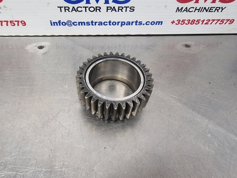 New Holland Ford 40, Ts Series Ts110 Transmission Gear Reverse Z33 82007502 - Transmisie: Foto 3 New Holland Ford 40, Ts Series Ts110 Transmission Gear Reverse Z33 82007502 - Transmisie: Foto 3