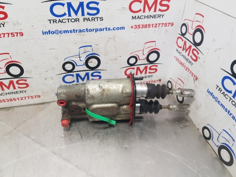 New Holland T7040, T7.260 Brake Master Cylinder 87315873, 87754484, 47777898 - Cilindru frână pentru Utilaje agricole: Foto 4 New Holland T7040, T7.260 Brake Master Cylinder 87315873, 87754484, 47777898 - Cilindru frână pentru Utilaje agricole: Foto 4