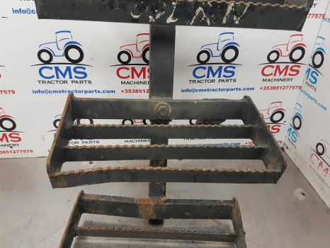 New Holland Tm, 60, Mxm, Fiat M Series Foot Step Assy Rhs 82019808, 82007892 - Scară: Foto 4 New Holland Tm, 60, Mxm, Fiat M Series Foot Step Assy Rhs 82019808, 82007892 - Scară: Foto 4