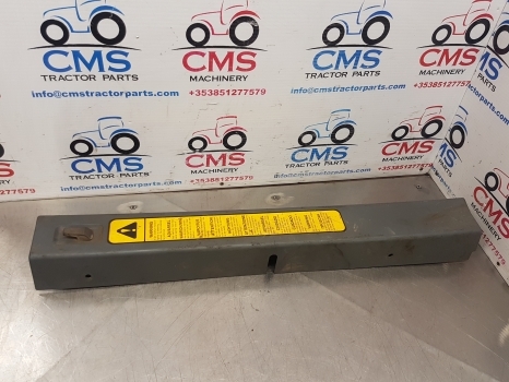 New Holland Tm Series Tm120, Tm130, Tm140, Tm155 Cab Interior Panel 82018824 - Cabină și interior pentru Tractor agricol: Foto 1 New Holland Tm Series Tm120, Tm130, Tm140, Tm155 Cab Interior Panel 82018824 - Cabină și interior pentru Tractor agricol: Foto 1