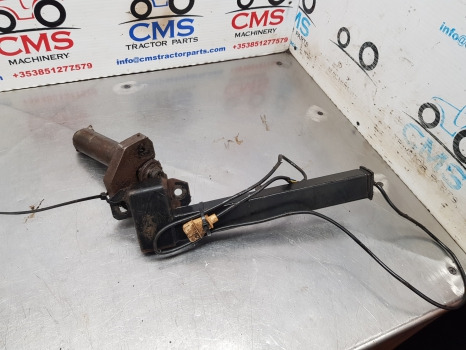 New Holland Tm, T7, T6000, T7000 Series Tm130 Draft Sensor Kit Rhs 87661289 - Senzor: Foto 4 New Holland Tm, T7, T6000, T7000 Series Tm130 Draft Sensor Kit Rhs 87661289 - Senzor: Foto 4