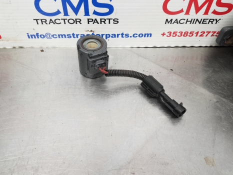 New Holland Tm150, Tm165, Tm115, Tm135 Solenoid Valve 82024727 - Senzor: Foto 1 New Holland Tm150, Tm165, Tm115, Tm135 Solenoid Valve 82024727 - Senzor: Foto 1