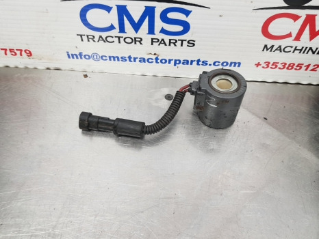 New Holland Tm150, Tm165, Tm115, Tm135 Solenoid Valve 82024727 - Senzor: Foto 2 New Holland Tm150, Tm165, Tm115, Tm135 Solenoid Valve 82024727 - Senzor: Foto 2