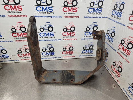 New Holland Tm155, Tm140, Tm165, 8360,  Tm, 60, Cab Suspension Bracket 82021166 - Suspensie cabină: Foto 1 New Holland Tm155, Tm140, Tm165, 8360,  Tm, 60, Cab Suspension Bracket 82021166 - Suspensie cabină: Foto 1