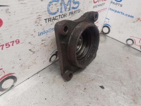 Lamborghini 1106 Same Laser Pto Plate Cover Bearing Housing 0.170.3651.0/10 - Piesă de schimb pentru Tractor agricol: Foto 2 Lamborghini 1106 Same Laser Pto Plate Cover Bearing Housing 0.170.3651.0/10 - Piesă de schimb pentru Tractor agricol: Foto 2