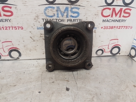 Lamborghini 1106 Same Laser Pto Plate Cover Bearing Housing 0.170.3651.0/10 - Piesă de schimb pentru Tractor agricol: Foto 1 Lamborghini 1106 Same Laser Pto Plate Cover Bearing Housing 0.170.3651.0/10 - Piesă de schimb pentru Tractor agricol: Foto 1
