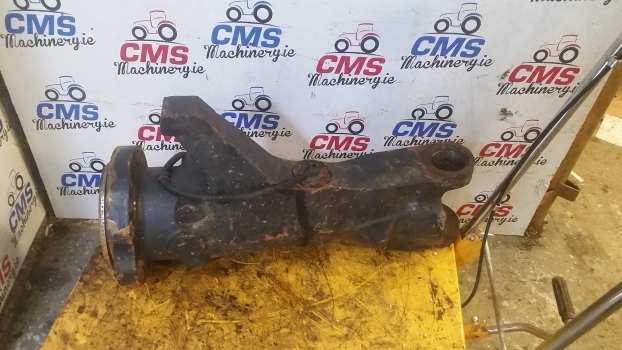 Same Deutz Agrotron 150 Front Half Axle Housing Left 04415024, 4475406156 - Axă față pentru Tractor agricol: Foto 1 Same Deutz Agrotron 150 Front Half Axle Housing Left 04415024, 4475406156 - Axă față pentru Tractor agricol: Foto 1