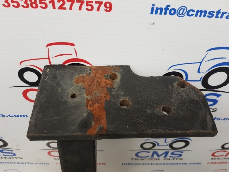 T5000, Tl, Tla, Case Jxu Series, Foot Step Assy Rhs 5184803, 82007963, 82007964 - Scară pentru Utilaje agricole: Foto 4 T5000, Tl, Tla, Case Jxu Series, Foot Step Assy Rhs 5184803, 82007963, 82007964 - Scară pentru Utilaje agricole: Foto 4