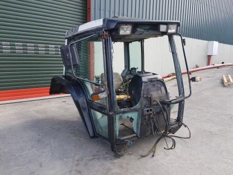 Valmet 8550e, 8150e, 8000 E, Hi Series Complete Cab As Pictures V32569420 - Cabină: Foto 1 Valmet 8550e, 8150e, 8000 E, Hi Series Complete Cab As Pictures V32569420 - Cabină: Foto 1