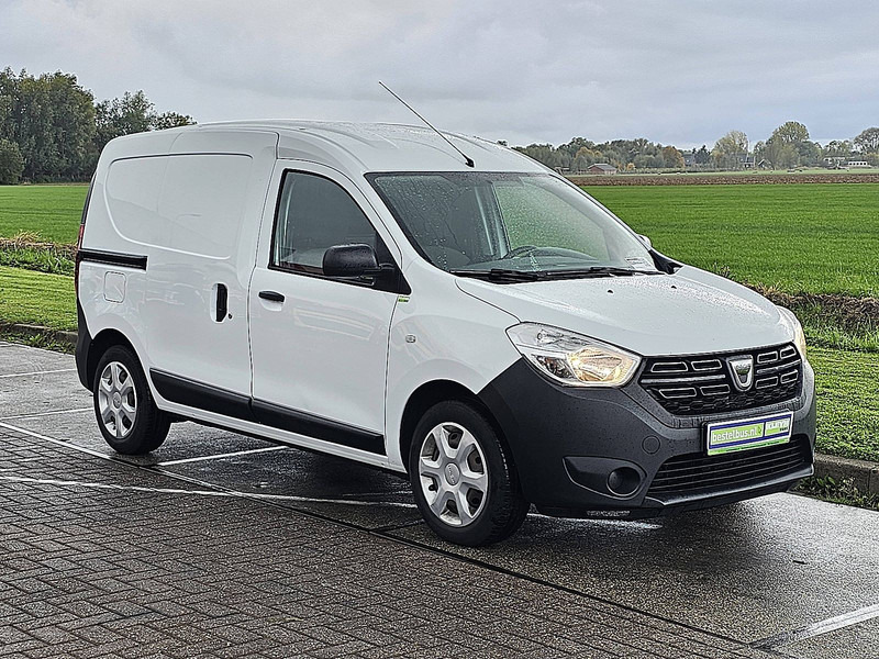 Dacia Dokker 1.5 L1 Airco Navi Euro6 - Autoutilitară box: Foto 4 Dacia Dokker 1.5 L1 Airco Navi Euro6 - Autoutilitară box: Foto 4