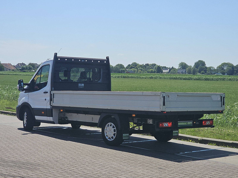 Ford Transit 2.0 L4 Open Laadbak - Autoutilitară cu platformă: Foto 5 Ford Transit 2.0 L4 Open Laadbak - Autoutilitară cu platformă: Foto 5
