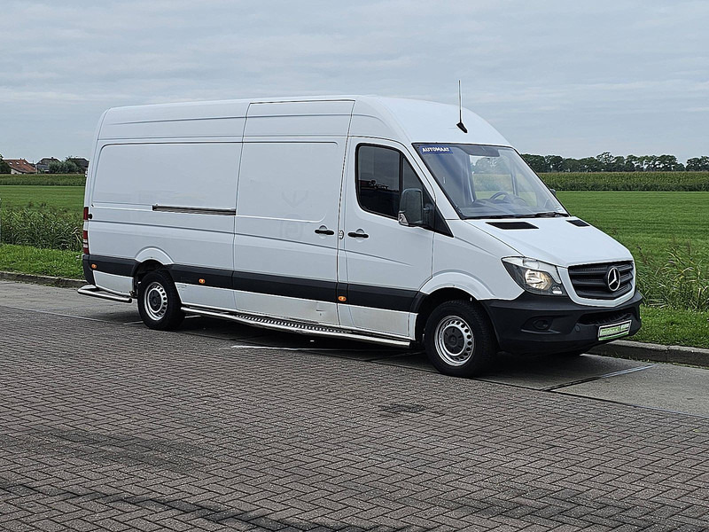 Mercedes-Benz Sprinter 311 CDI AUT. L3H2 - Dubă: Foto 4 Mercedes-Benz Sprinter 311 CDI AUT. L3H2 - Dubă: Foto 4